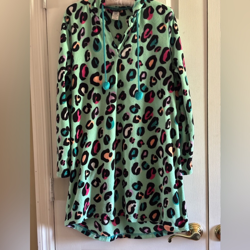 Joe Boxer Mint Leopard Print Robe